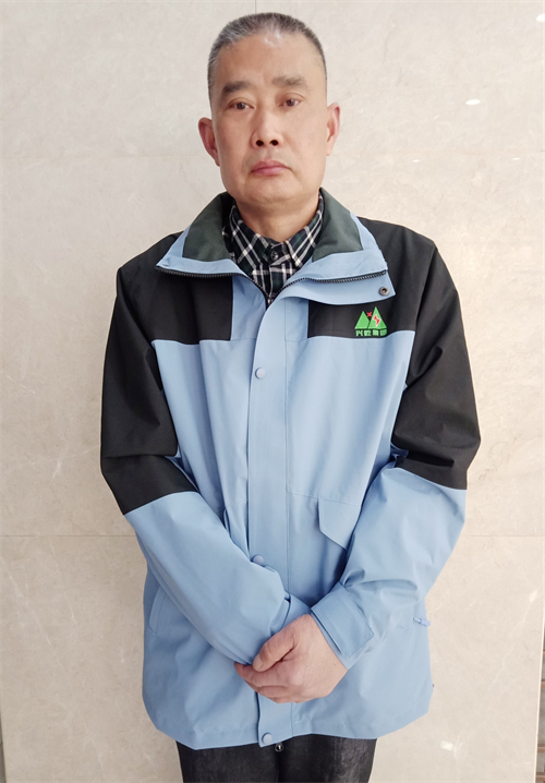 邱詩(shī)俊.jpg 邱詩(shī)俊.jpg