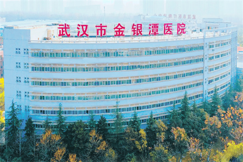 武漢市金銀潭醫(yī)院 · 能源中心改造項(xiàng)目(1).jpg 武漢市金銀潭醫(yī)院 · 能源中心改造項(xiàng)目(1).jpg